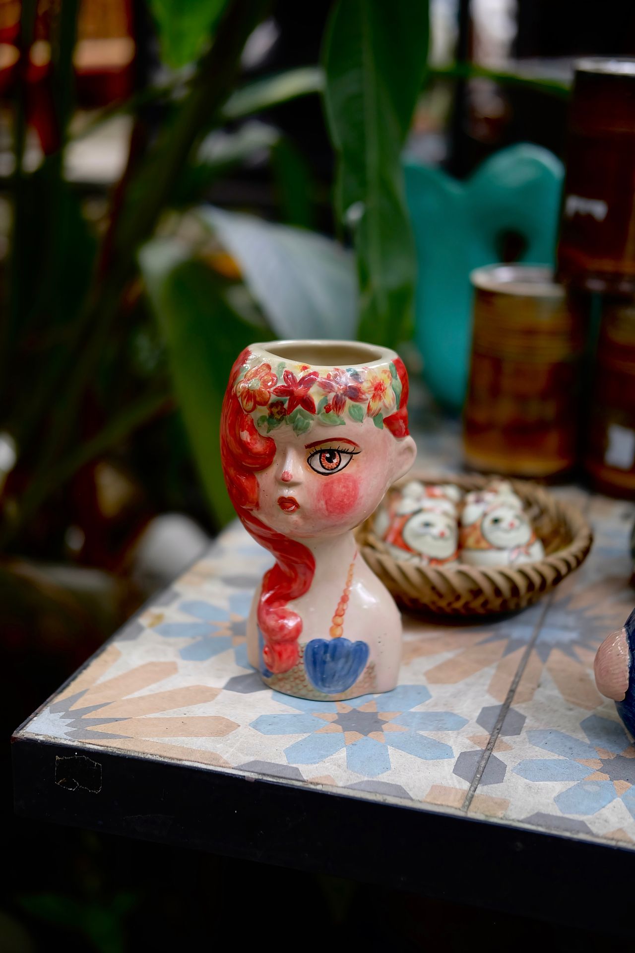 Painted detail and sculpted shape · Ceramic cup